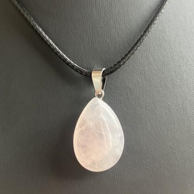 QUARTZ ROSE PENDENTIF