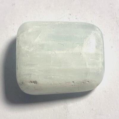 CALCITE BLEUE PIERRE 7