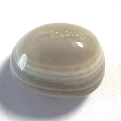 AGATE BLANCHE PIERRE 4