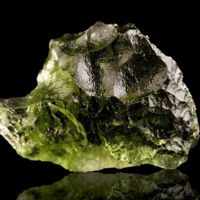 Moldavite Pierre Lithothrapie rare du cur issue de mtorite qui booste corps et esprit