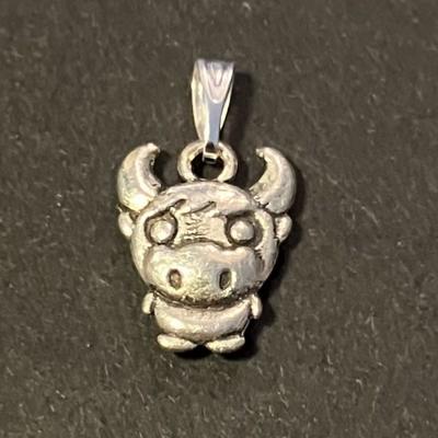 ANIMAL TOTEM TAUREAU VACHE PENDENTIF