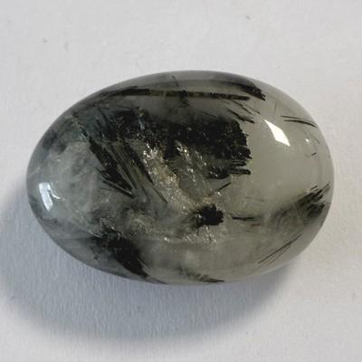 QUARTZ TOURMALINE PIERRE 3